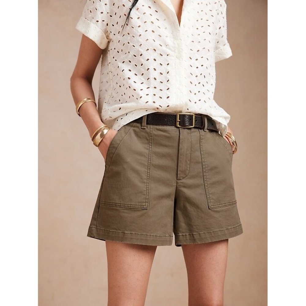 Banana Republic Authentic Chino Utility Shorts Khaki Green 5" Inseam Womens 2P
